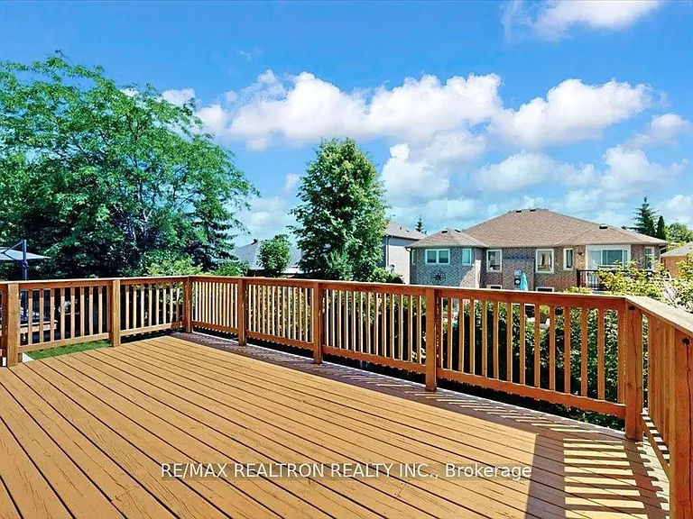 19 Tamarack Trl — Photo 16