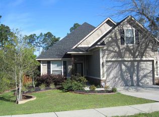 8426 Salt Grass Dr W, Pensacola, FL 32526