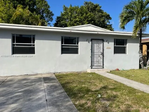 2031 NW 68th St, Miami, FL 33147