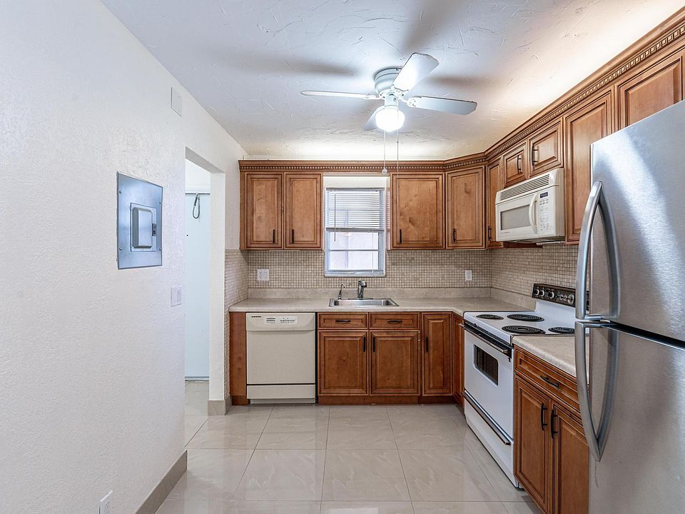 1st image of 2551 Aragon Boulevard #406