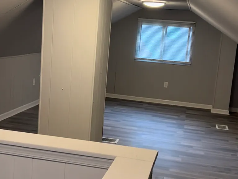 921 Sunset St — Photo 7