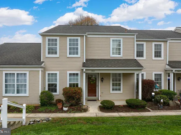 1404 Cambridge Ct, Palmyra, PA 17078