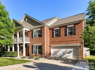 113 Hillandale Dr, Charlotte, NC 28270