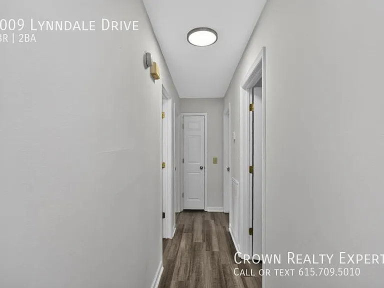 1009 Lynndale Dr — Photo 22
