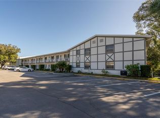 600 Glennes Ln APT 203, Dunedin, FL 34698