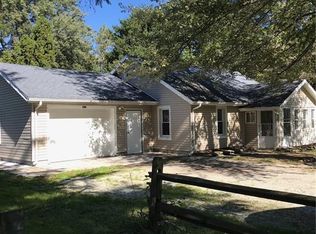 6121 James Rd, Oregon, OH 43616