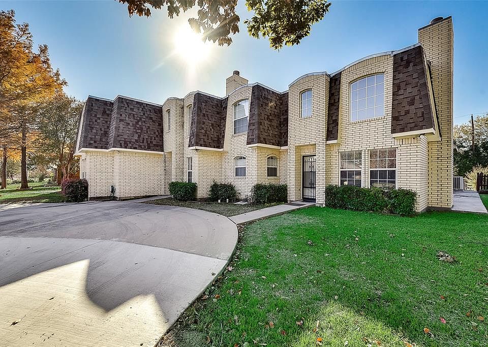 1st image of 2919 Allister St #2921