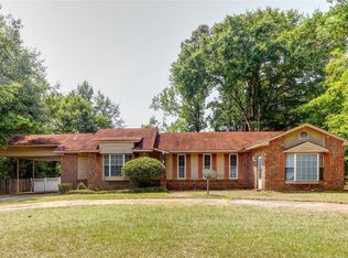 106 Creely Dr, Prattville, AL 36066