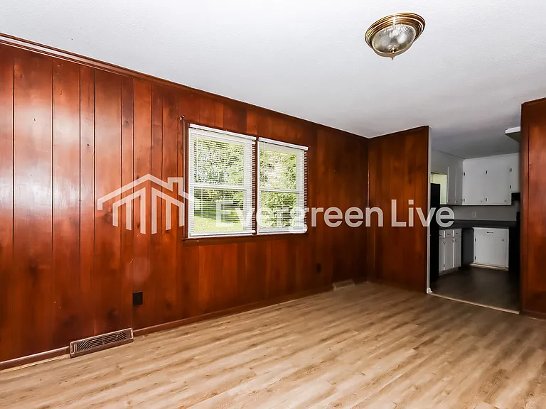 2511 Cliffside Dr — Photo 9