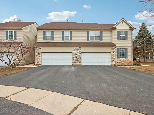 831 Amelia Ct, Grayslake, IL 60030