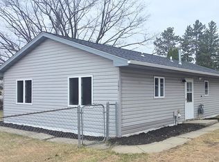 101 E 45th St, Hibbing, MN 55746