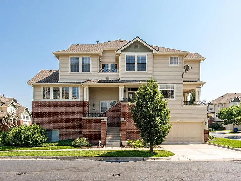 1428 S Dayton Cir — Photo 1