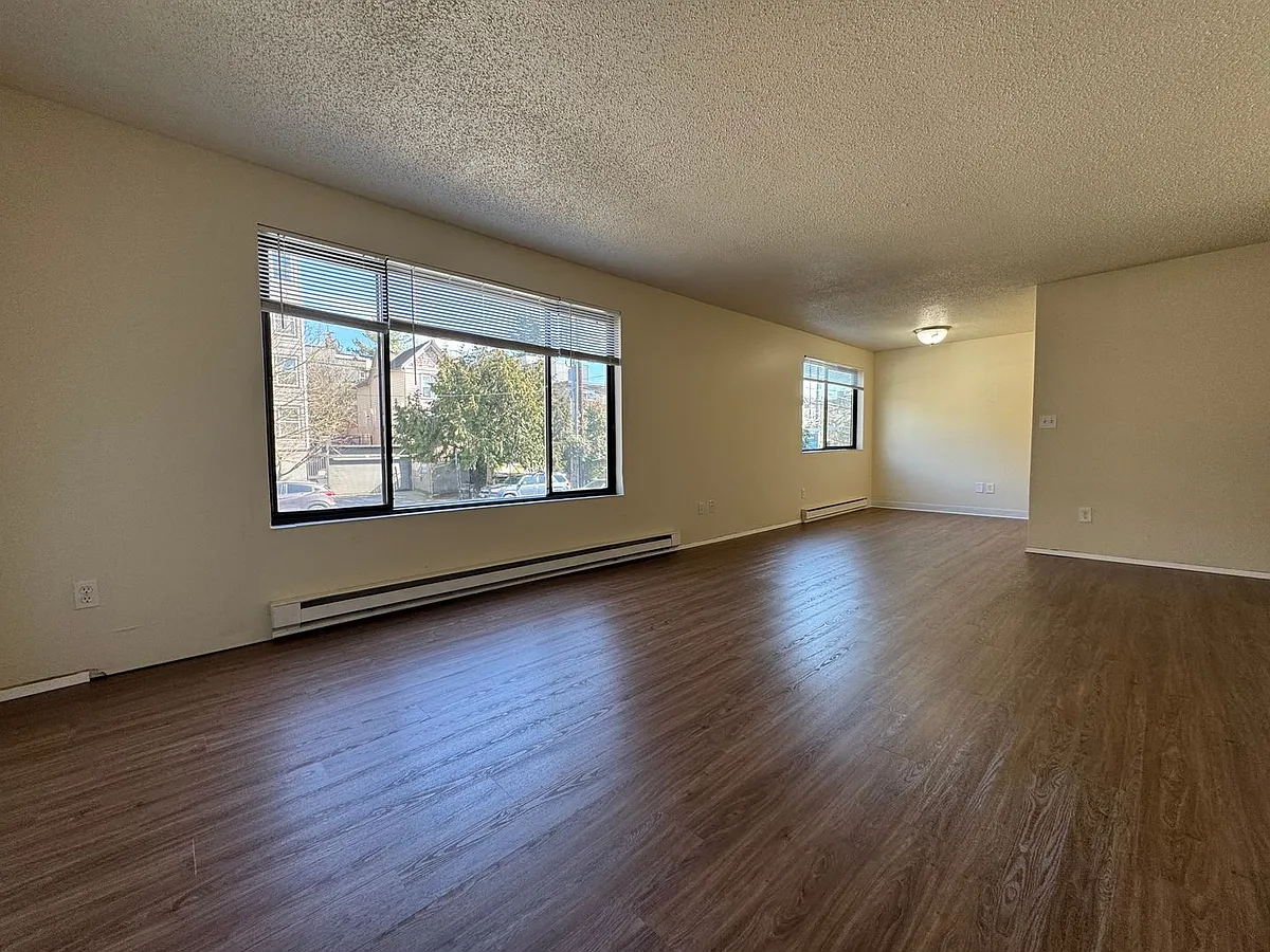 Building Photo - Annaron Apartments