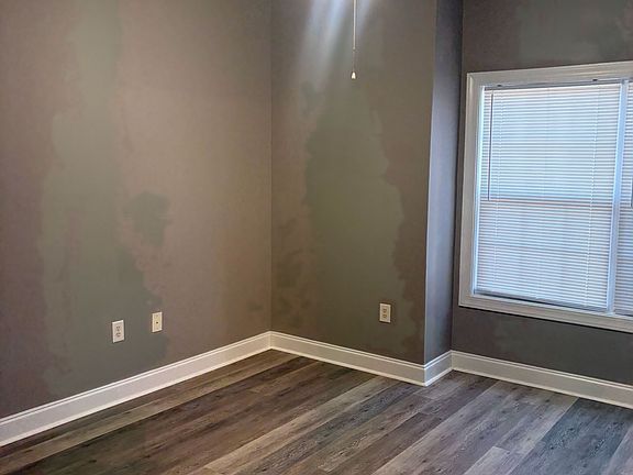 5th image of 2037B Silvercrest Dr #1