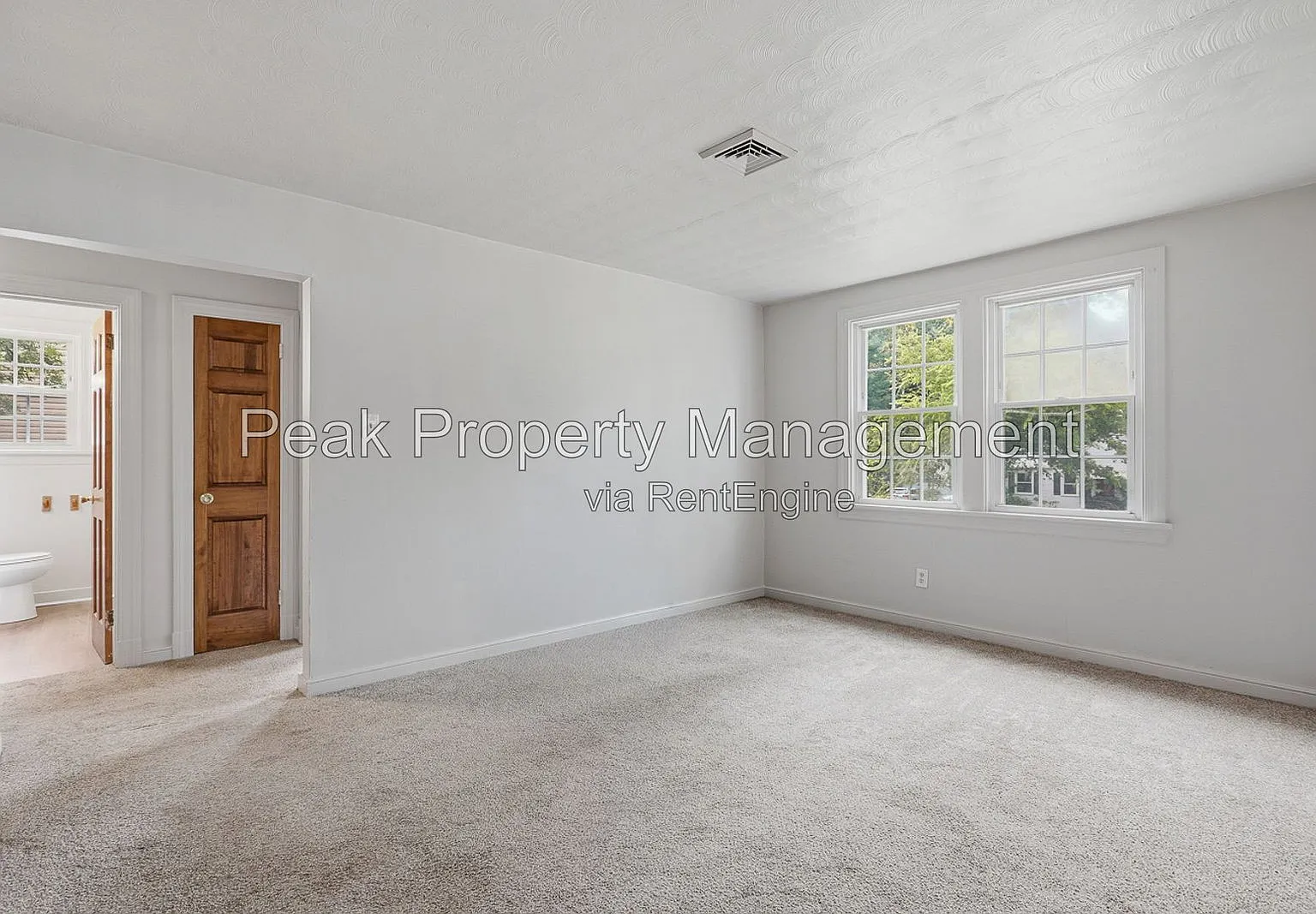 2 bed, 1.0 bath, 863 sqft, $1,525 — Photo 4