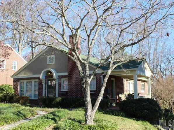 210 Beall St NW, Lenoir, NC 28645