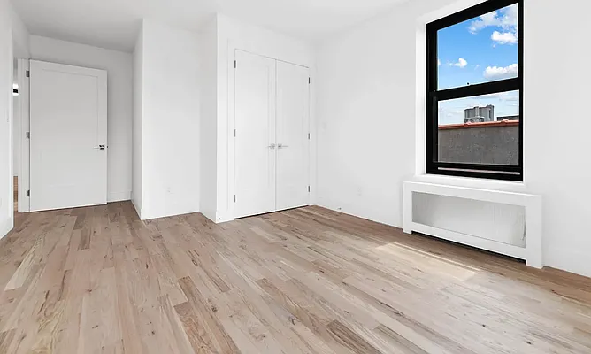 Rented by REAL New York | media 7