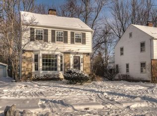 5139 Mayview Rd, Lyndhurst, OH 44124