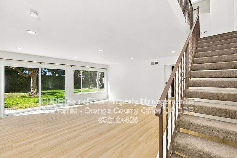 4 bed, 3.0 bath, 2800 sqft, $5,900 — Photo 3