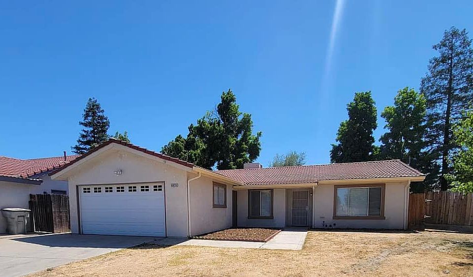 1st image of 6076 N Carica Ave