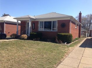 6944 N Silvery Ln, Dearborn Heights, MI 48127