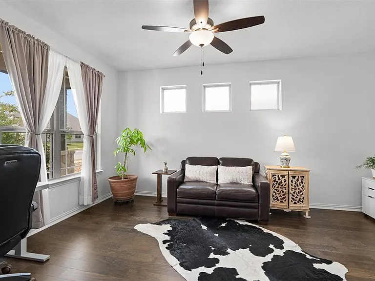 13517 William Mc Kinley Way — Photo 4