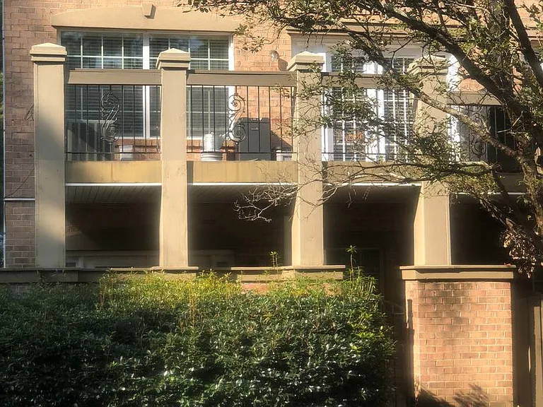 6980 Roswell Rd #E9 — Photo 8