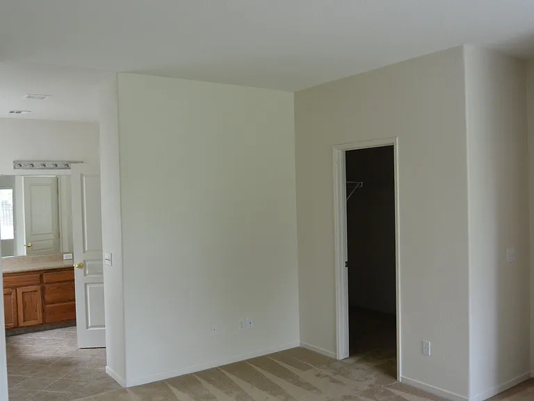 2228 E La Vida Ave — Photo 6