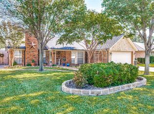 5109 Red River Dr, Arlington, TX 76017
