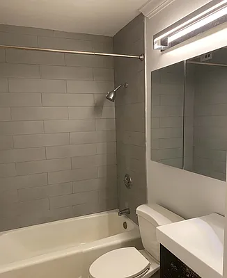 Rented by Realty Group International | media 41