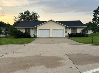 701/703 W Torrance St, Maryville, MO 64468