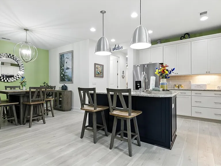 511 Landshark Blvd — Photo 18