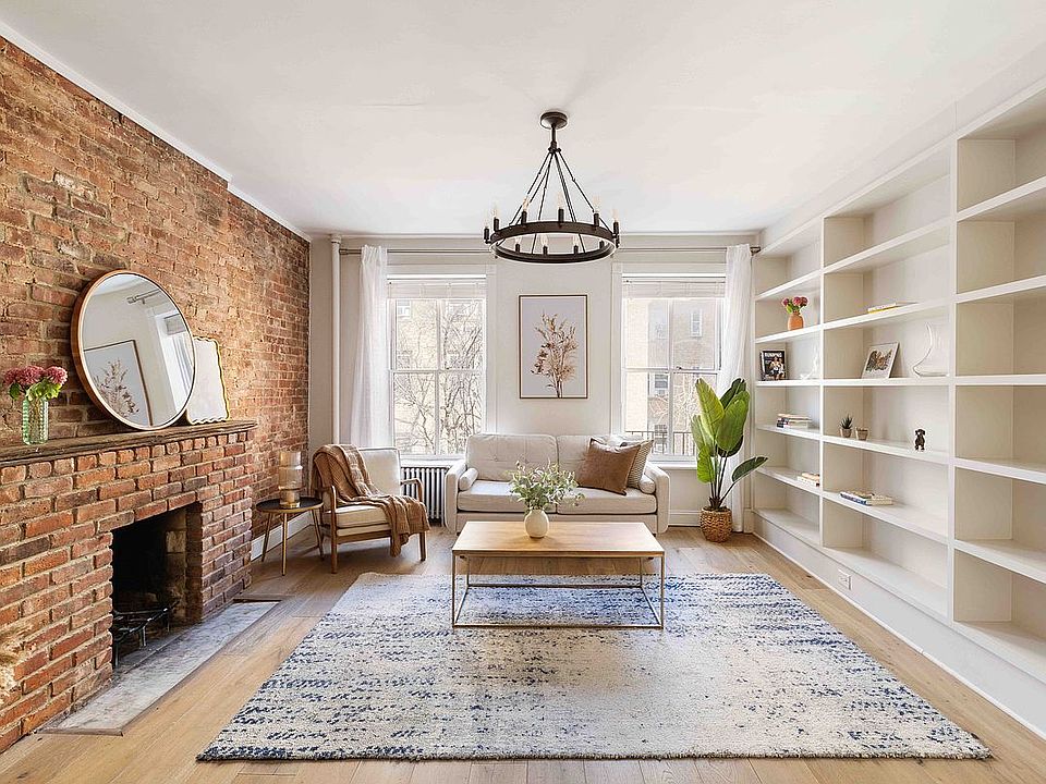 1st image of 12 Bank St APT 4