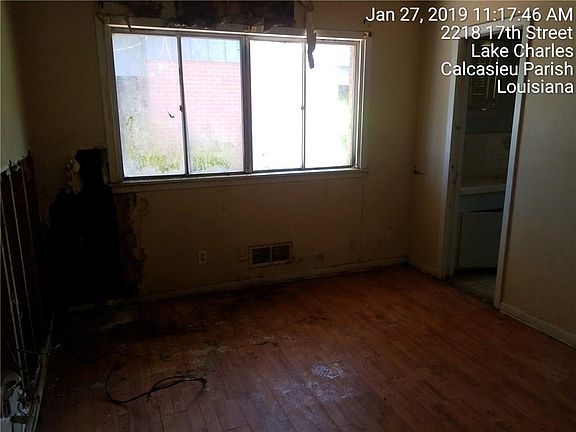 2nd image of 2218 17th St
