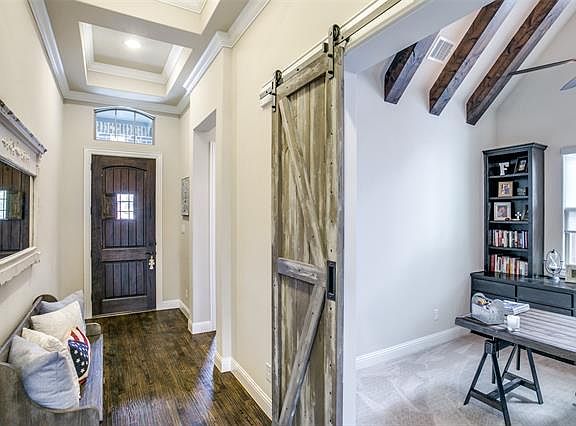 2nd image of 2821 Piersall Dr