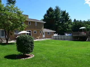 27 Mandy Ln, Mahopac, NY