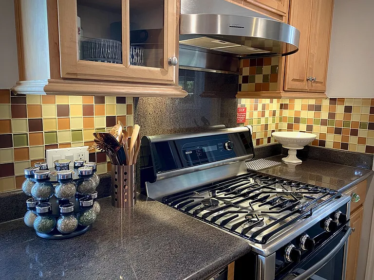 1736 Hillsdale Ave — Photo 24