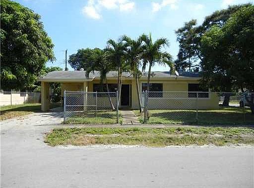 1st image of 2000 NW 12th Ave