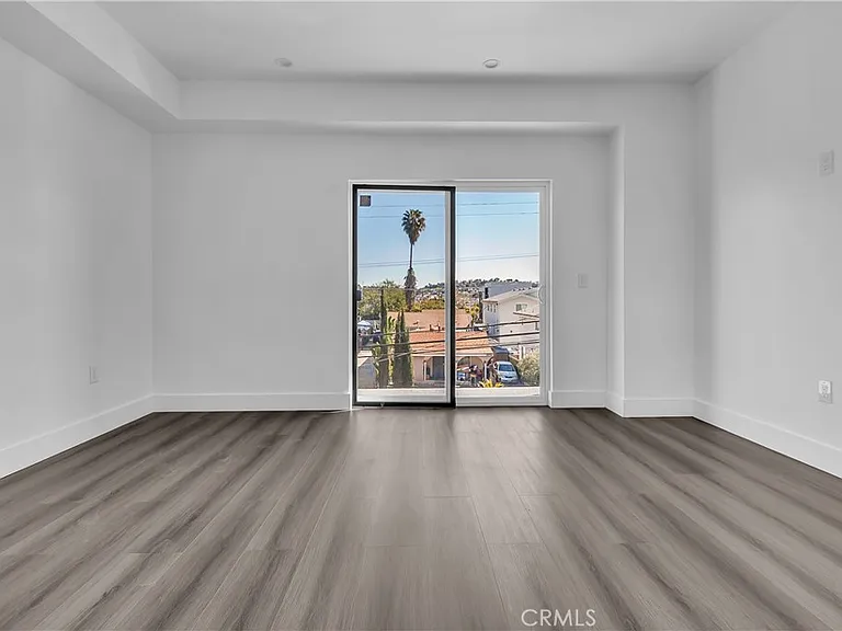 1571 Ricardo — Photo 12