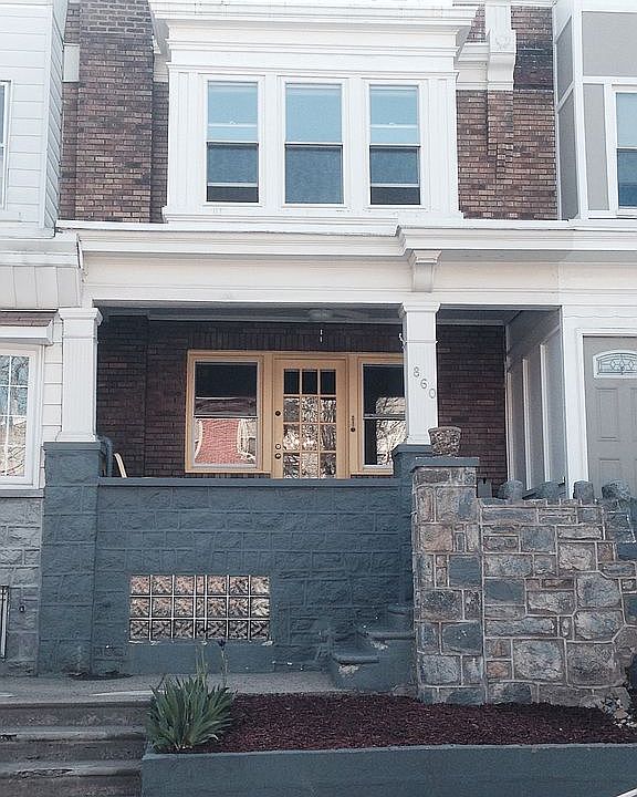 1st image of 860 Corinthian Ave