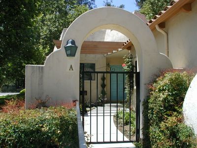 306 E Aliso St APT A, Ojai, CA, 93023