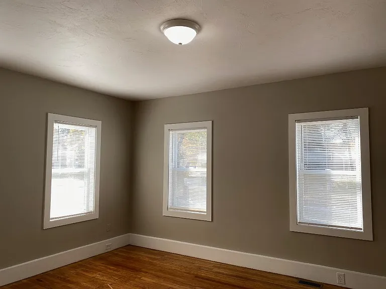 16 Ruggles St #1 — Photo 9