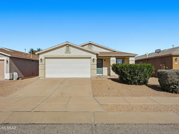 9933 E Rocky Wash Dr, Tucson, AZ 85748