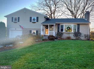 1007 Daffodil Dr, Lebanon, PA 17042