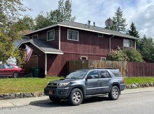 5950 Longoria Cir, Anchorage, AK 99504