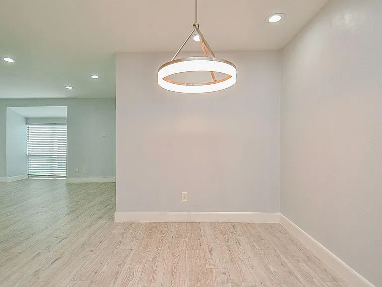 12633 Memorial Dr #174 — Photo 7