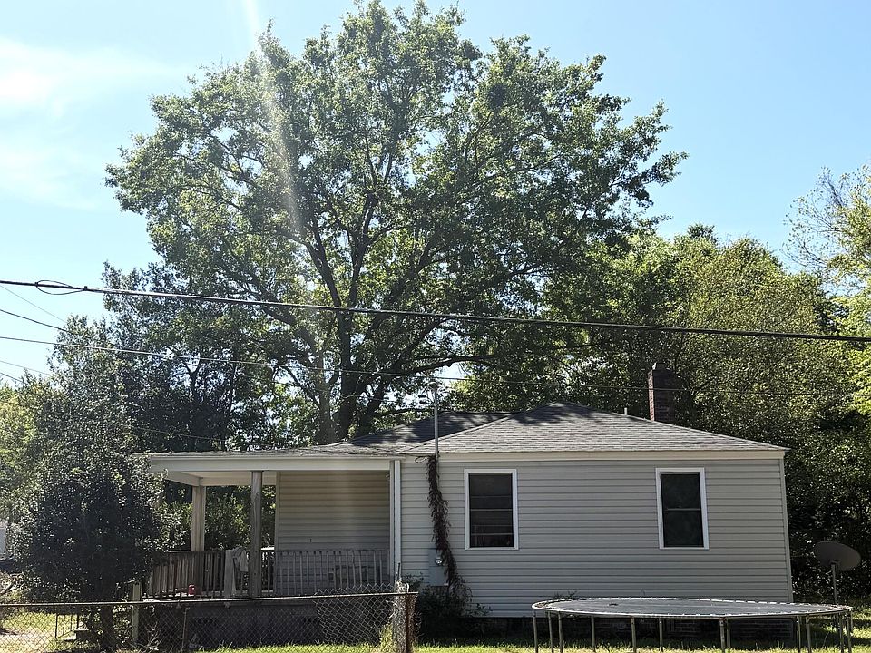2nd image of 2634 Madden Dr