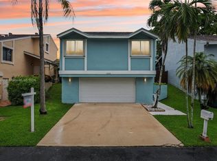 21654 SW 98th Pl, Cutler Bay, FL 33190