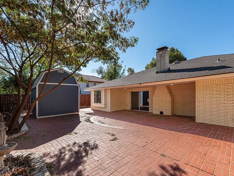 6605 Parkwood Ln — Photo 27