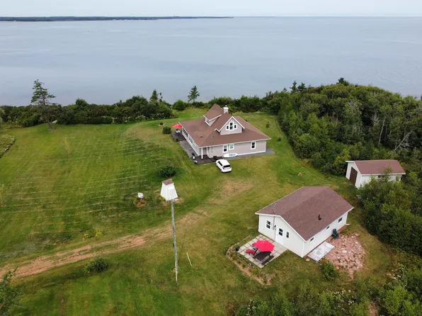 65 Abby Rd, Saint Andrew's Parish, PE C0A 1V0